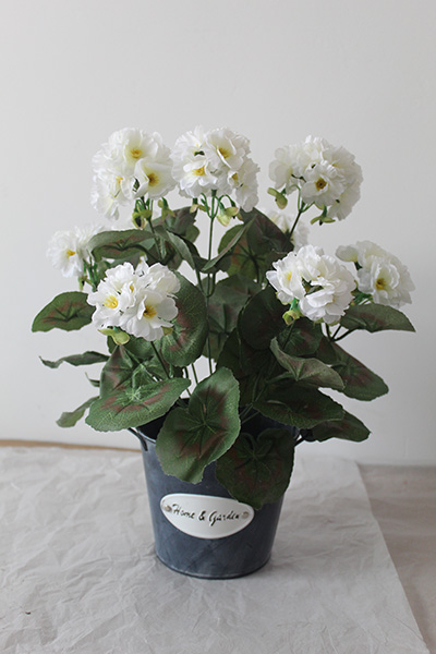artificial white geranium